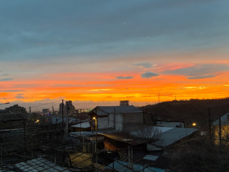 090 Dusk view from base